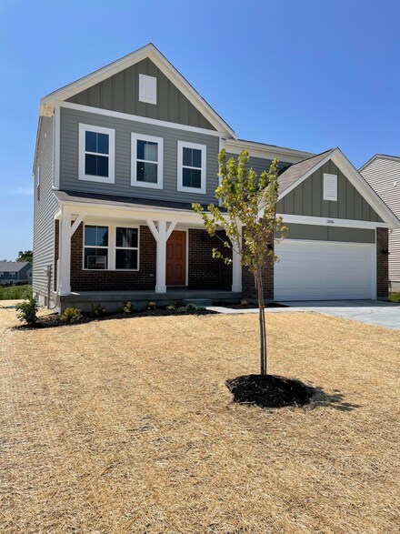 12086 Ambruzzi Dr, Walton, KY 41094