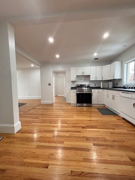 554 Main St Unit 2, Wakefield, MA 01880