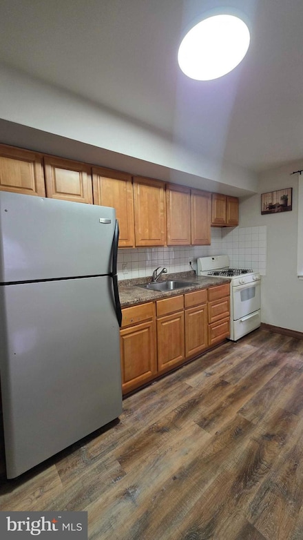 7332 Montour St, Philadelphia, PA 19111