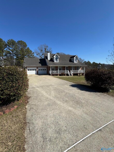 2693 Pilgrim Way, Gadsden, AL 35907