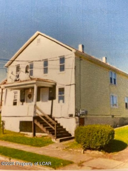 160 E Grand St, Nanticoke, PA 18634