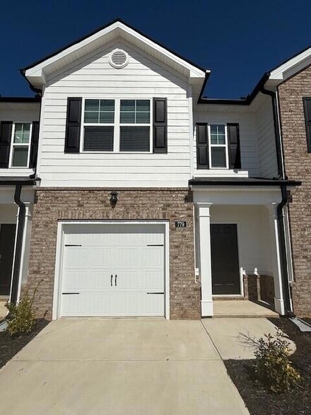 779 Grovebury Ct, Aiken, SC 29801