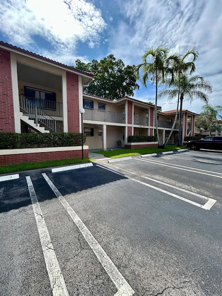 9649 NW 4th St Unit 5E, Coral Springs, FL 33071