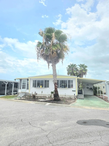 4839 91st Ln N, St. Petersburg, FL 33708