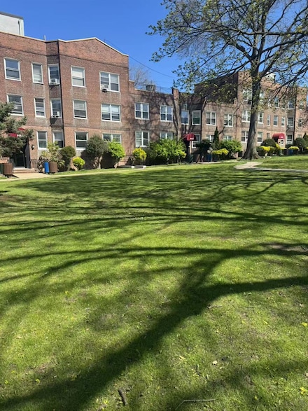 141-13 78th Rd Unit 2M, Flushing, NY 11367