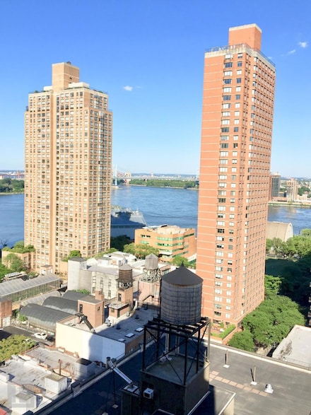 400 E 90th St Unit 20A, New York, NY 10128