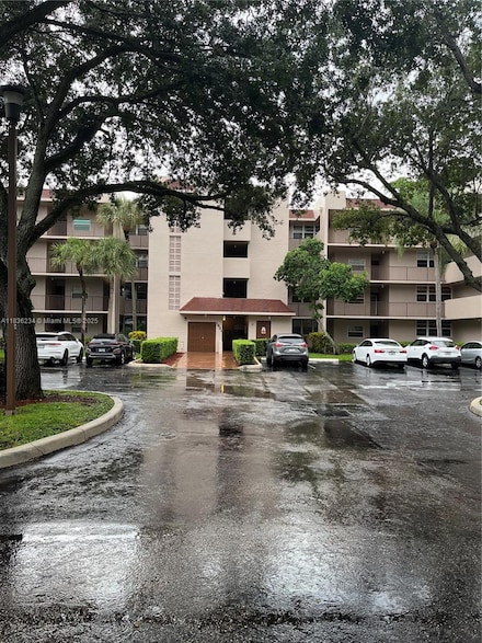 1931 Sabal Palm Dr Unit 204, Davie, FL 33324