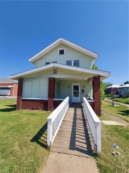 531 Steubenville Ave, Cambridge, OH 43725