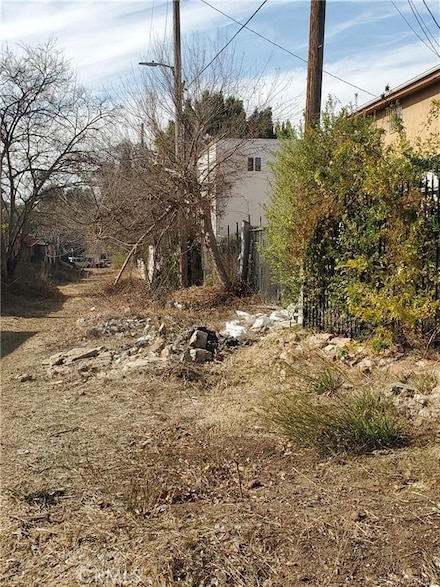 5925 Hayes Ave, Los Angeles, CA 90042