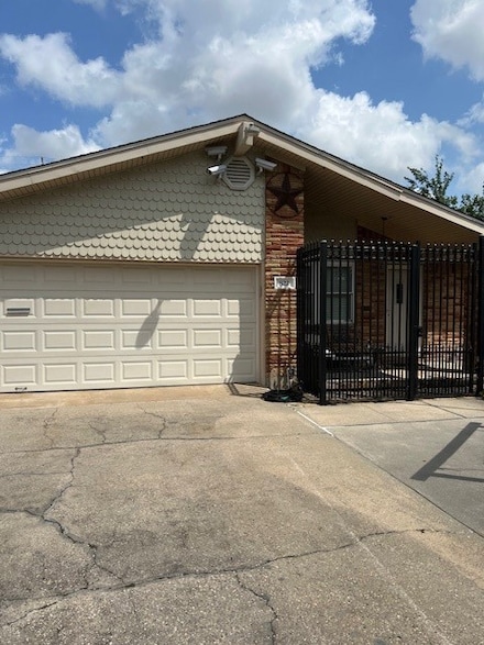 822 & 902 Hidden Valley Dr Unit 1, Houston, TX 77088