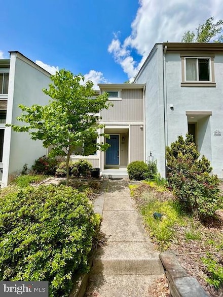 2351 Generation Dr, Reston, VA 20191