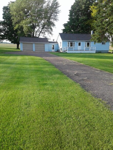 3556 W Grand Ledge Hwy, Mulliken, MI 48861