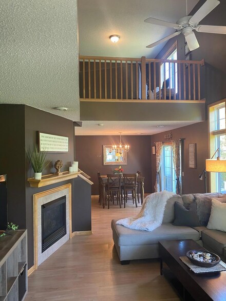 5000 207th St N, Forest Lake, MN 55025