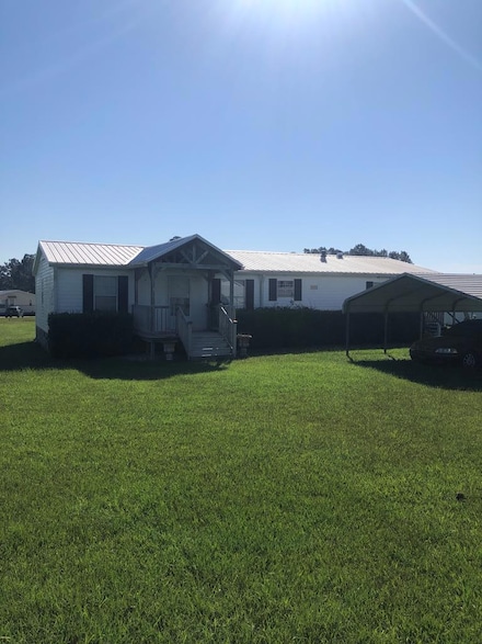 60 Carolyn Dr, Ray City, GA 31645