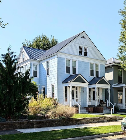 419 E Rensselaer St, Bucyrus, OH 44820
