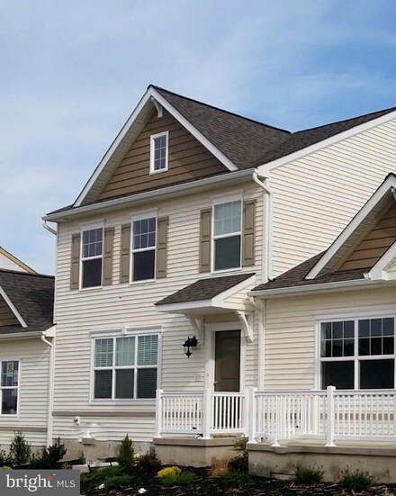 309 Cabot Cir, Willow Street, PA 17584