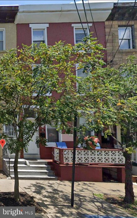 314 West St, Camden, NJ 08103