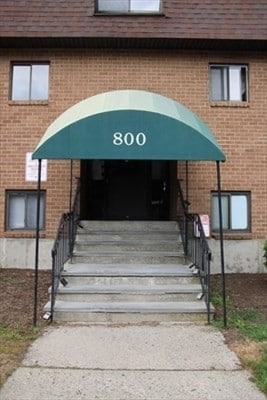800 Couty Unit 3-20, Taunton, MA 02780