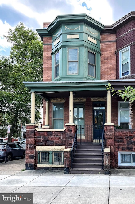 237 E 25th St, Baltimore, MD 21218