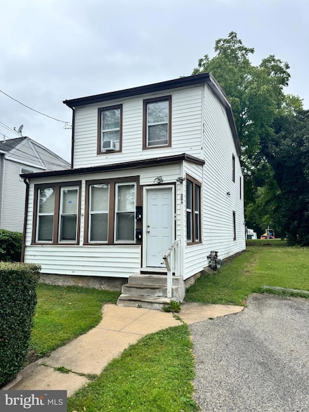 306 School St, Morton, PA 19070