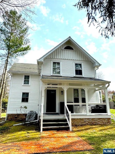 39 Piermont Rd, Closter, NJ 07624