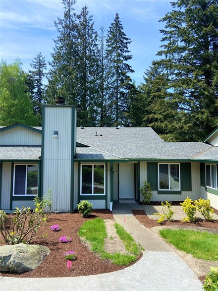 503 S 323rd Place Unit 14E, Federal Way, WA 98003
