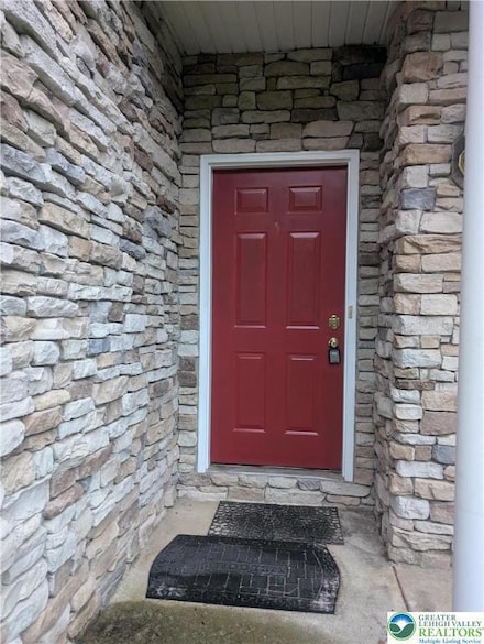 195 Maple Ct, Alburtis, PA 18011