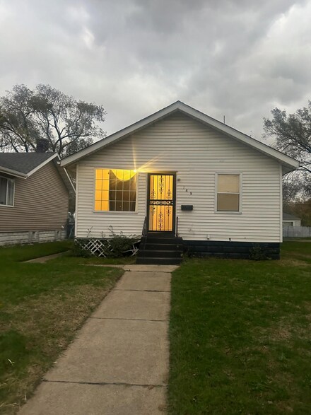 769 Ohio St, Gary, IN 46402