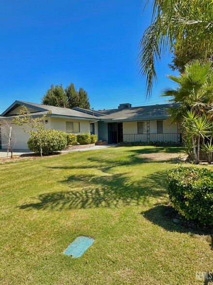 4309 Starling Dr, Bakersfield, CA 93309