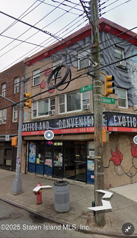 580 Bay St Unit 3, Staten Island, NY 10304
