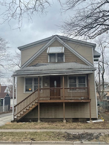 7846 White Ave, Lyons, IL 60534