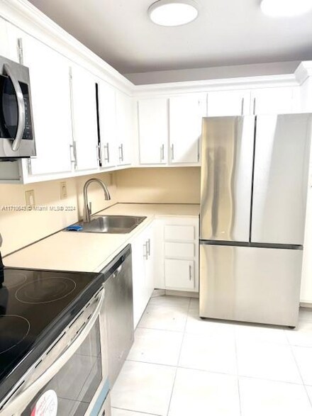 3731 N Country Club Dr Unit 1522, Aventura, FL 33180