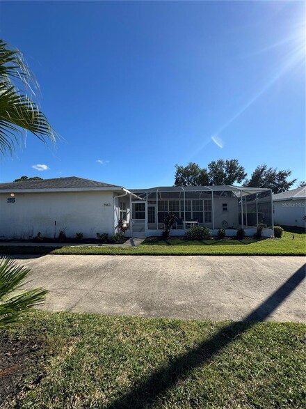 2963 Poplar Ave Unit 25D, Leesburg, FL 34748