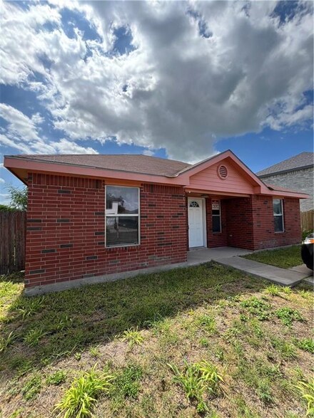 3017 Silver Ave, Mission, TX 78574