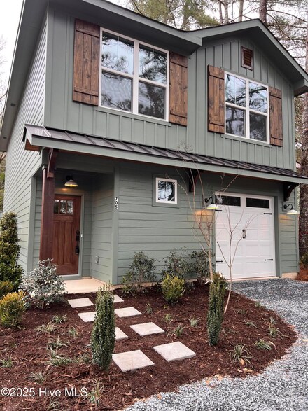 705 N Ashe St, Southern Pines, NC 28387
