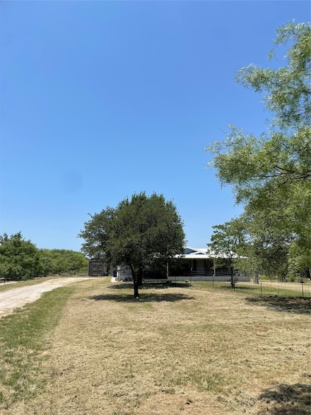 7701 Blue Quail Dr, Blanket, TX 76432