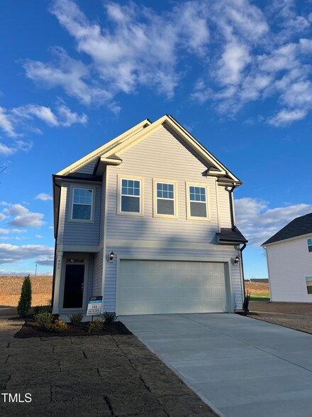 402 Winding Creek Dr Unit 196, Lillington, NC 27546
