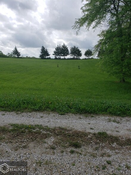 1203 Hillsdale South 2, Ellston, IA 50074