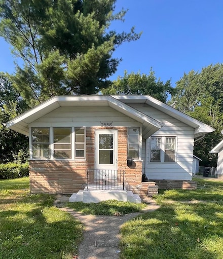 2556 Altoona St, Flint, MI 48504