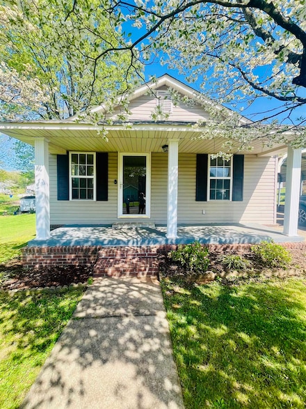 310 N Franklin St, Florence, AL 35630