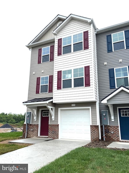 114 Moses Dr, Martinsburg, WV 25405