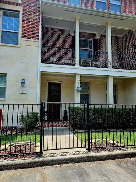 1715 Dominica Dr, Kingwood, TX 77345