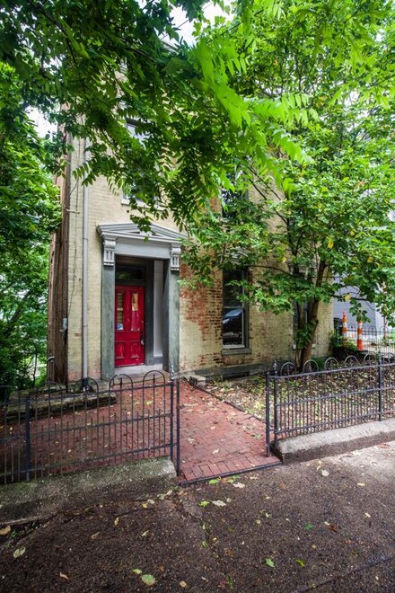 2321 W McMicken Ave, Cincinnati, OH 45214
