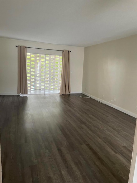 1500 Crescent Cir Unit 27, West Palm Beach, FL 33403