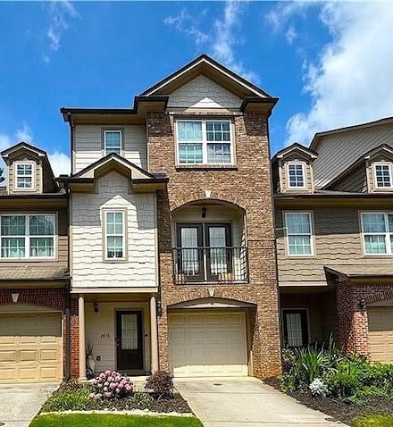 2976 Ashlyn Crest Ct, Atlanta, GA 30340