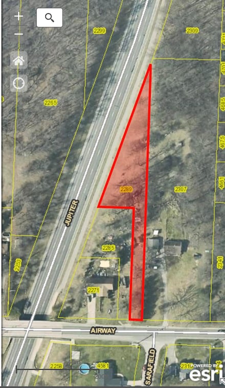 2289 Airway St NE, Northview, MI 49525