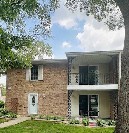 1817 Burgundy St, Schererville, IN 46375