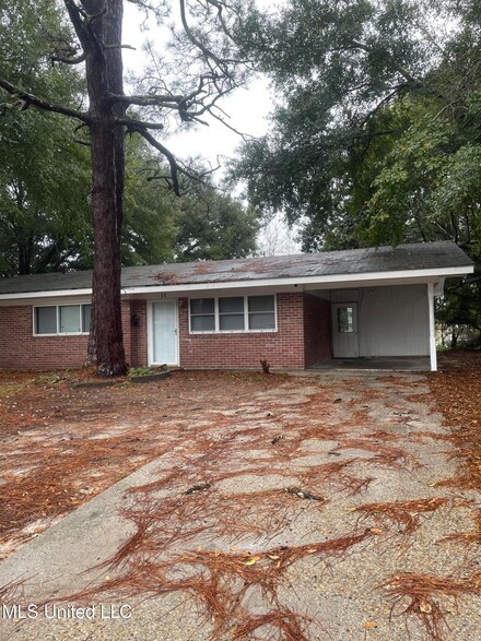 17 30th St, Gulfport, MS 39507