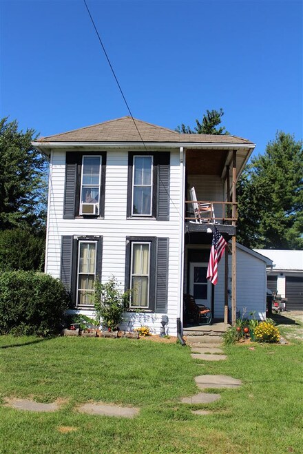 909 Jackson St, Burlington, IN 46915