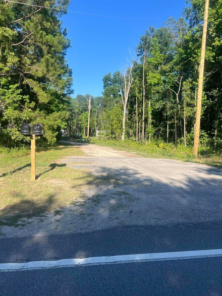 00002 Devine Way, Cross, SC 29436